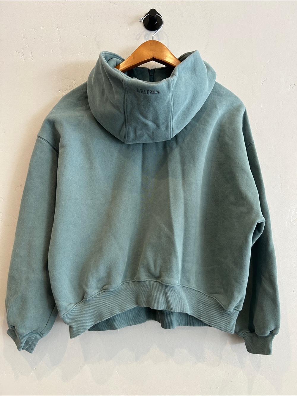 Aritzia Cozy Fleece Mega Drop Shoulder - Picture 8 of 11